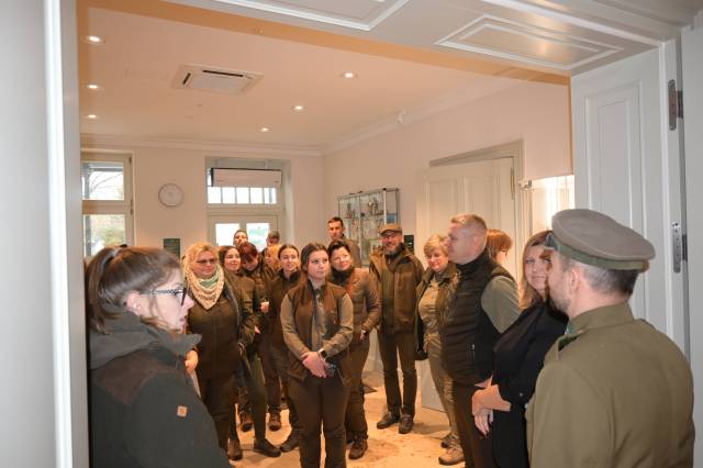 Educators from Szczecin visited the exhibition on the occasion of the 100th anniversary of the State Forests